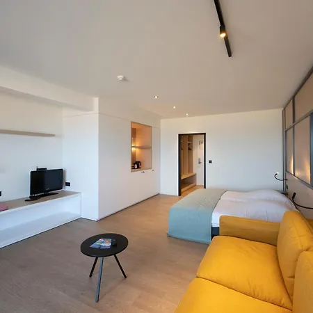 Ξενοδοχείο Vayamundo 3*